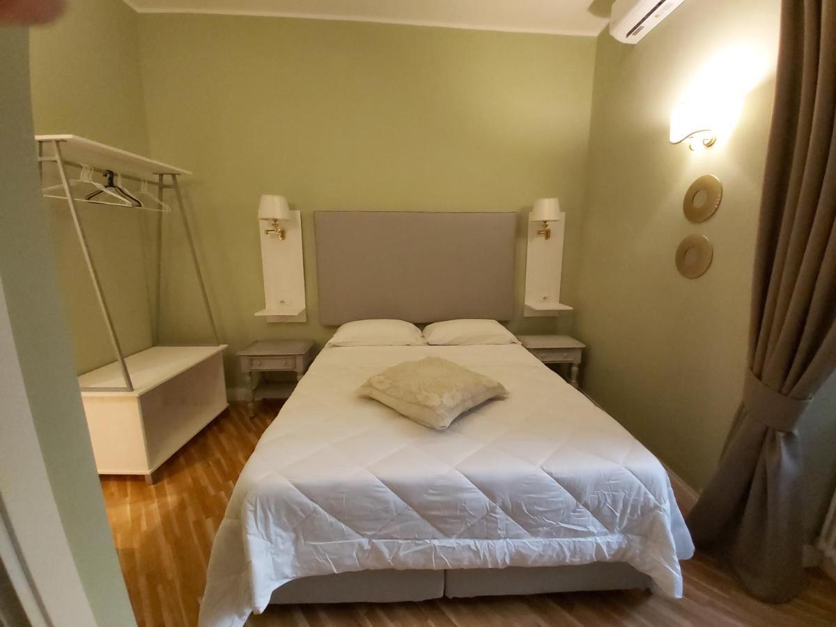 Alcapri Suite Napoli Centro Cameră foto